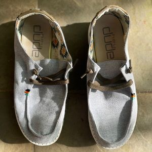 Grey Hey Dude Wendy Rodeo